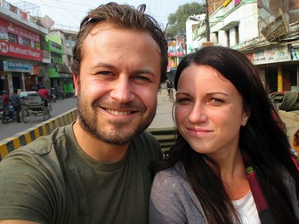 Stephan și Marcela, în timpul excursiei în India