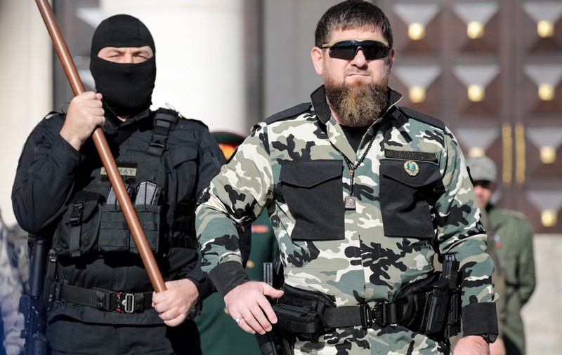 Liderul cecen Ramzan Kadîrov, înaintat în grad de Vladimir Putin, pentru rolul jucat în invazia din Ucraina