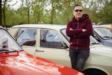 Șerban Cornaciu, lângă Daciile 1300 și 1310 pe care le-a adus în expoziție
