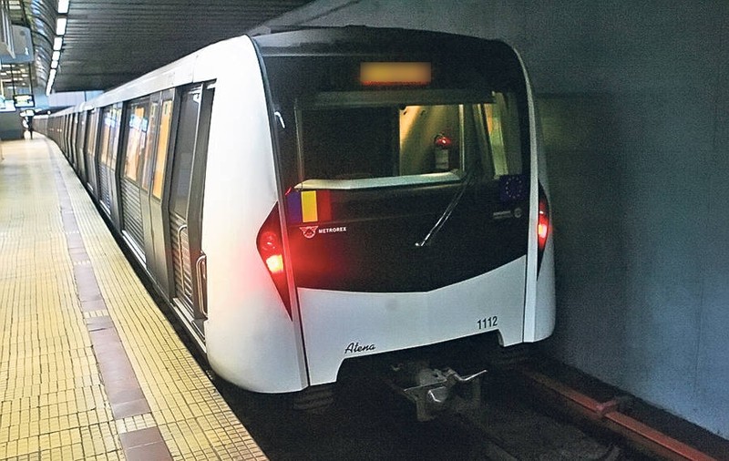 O fată de 26 de ani S-A ARUNCAT în fața metroului, la stația Lujerului! Ce s-a întâmplat cu ea e uluitor