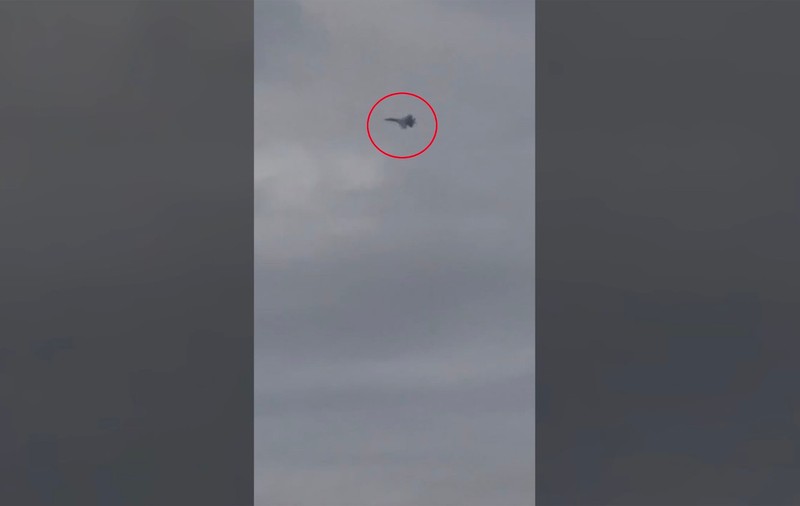Forțele Aeriene Ruse au încălcat spațiul aerian al unei țări vecine pentru a proteja un petrolier din flota fantomă a Kremlinului