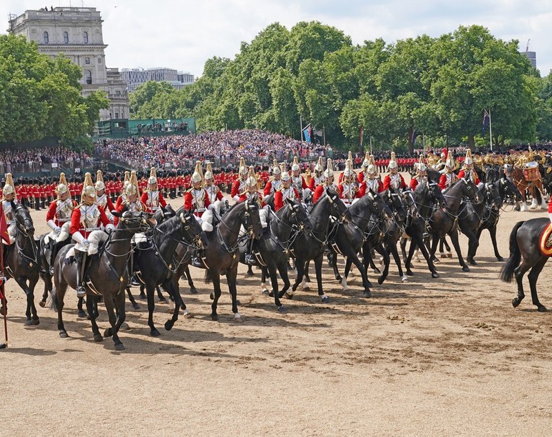 Regele Charles al III-lea, la prima paradă aniversară - Trooping the Colour. De ce își sărbătorește ziua de naștere de două ori pe an