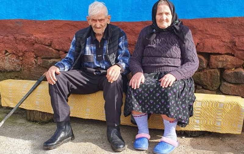 Secretul longevității unui cuplu din Satu Mare care sărbătorește 80 de ani de la căsătorie. „Nu ne-am certat niciodată”