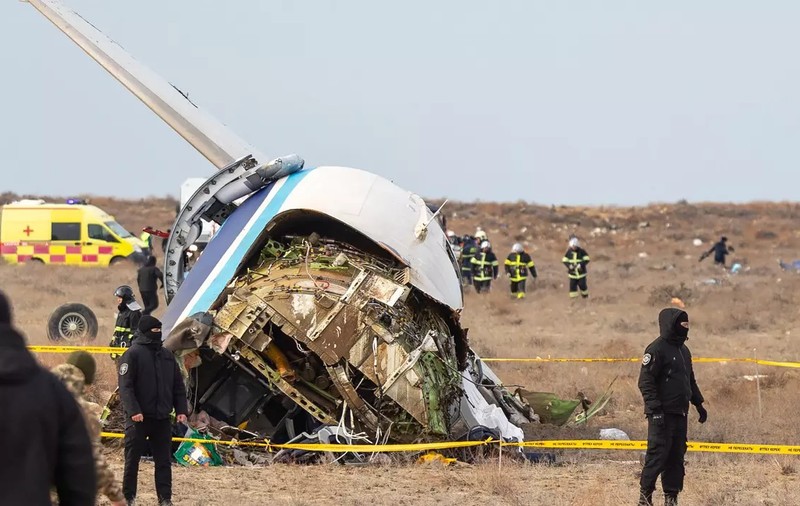 „Am zis: trageți!”. Înregistrarea care arată că rușii știau că doboară avionul de linie Azerbaijan Airlines I VIDEO