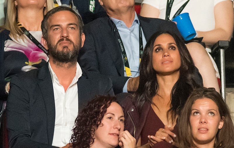 FOTO | Cel de-al doilea cel mai important bărbat din viața lui Meghan Markle. Un fost chelner are acces la viața privată a ducesei de Sussex