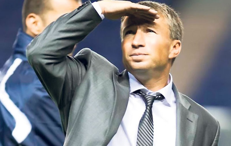 Dan Petrescu: «Aştept oferte din România»