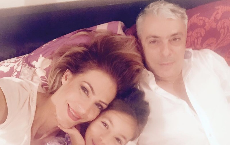 Roxana Ciuhulescu, fără pic de machiaj. Vedeta cu cele mai lungi picioare din România împlineşte azi 37 de ani