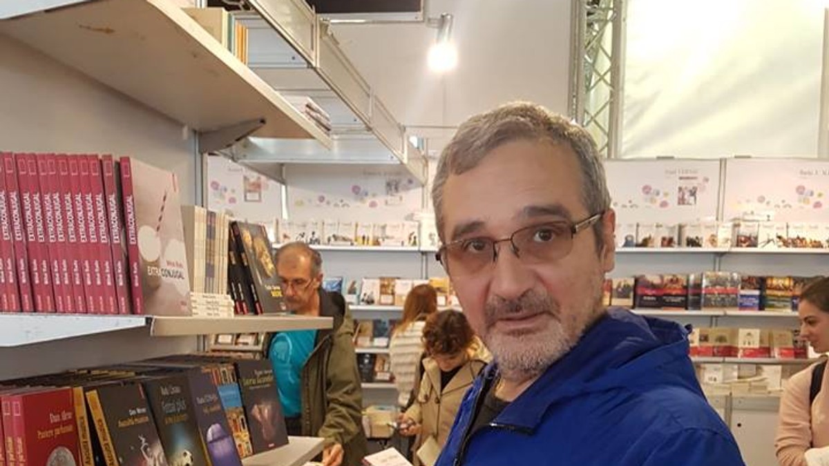 ”La Fifor, Dumnezeu a incercat să compenseze mimica înghețată a feței cu o șiră a spinării super-flexibilă”. Fost consilier prezidențial, caracterizări devastatoare pentru liderii PSD