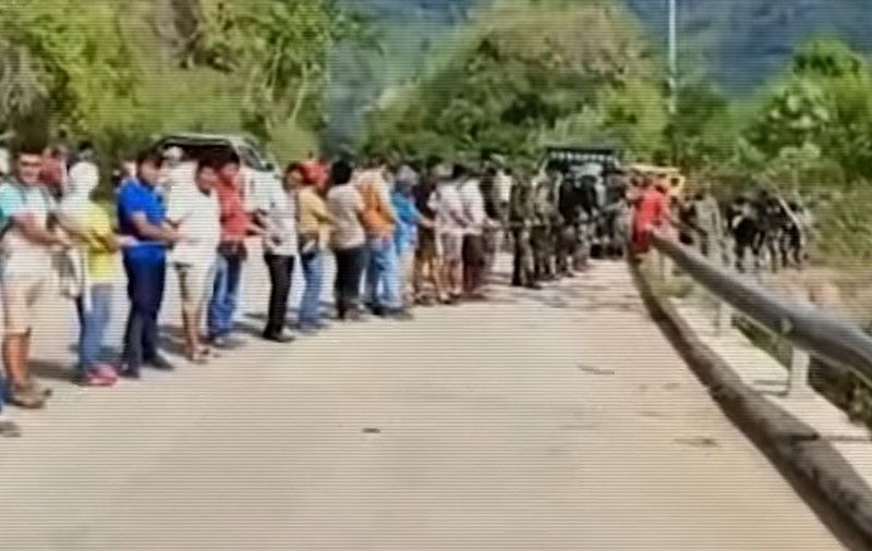 Cel puțin 16 oameni au murit în Peru, după ce o camionetă s-a prăbușit într-o prăpastie de 200 de metri
