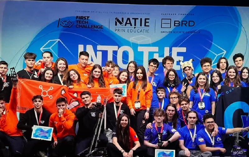 O echipă de robotică din Ploiești s-a calificat la Campionatul Mondial din Houston: „Urmează marea provocare”