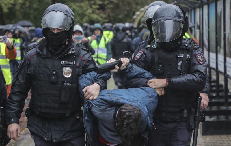 Protestele, interzise prin lege în mai multe locuri publice, în Rusia