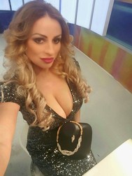 Fetița Sânzianei Buruiană, în cele mai adorabile ipostaze. Izabela este drăgălășenia întruchipată