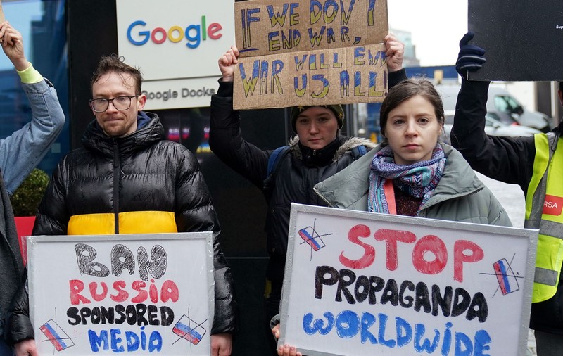 Cine face propagandă rusă în România și cât de expuși suntem? „Rusia e acum ca în anii ’50: minciuna e adevăr, războiul e pace” 
