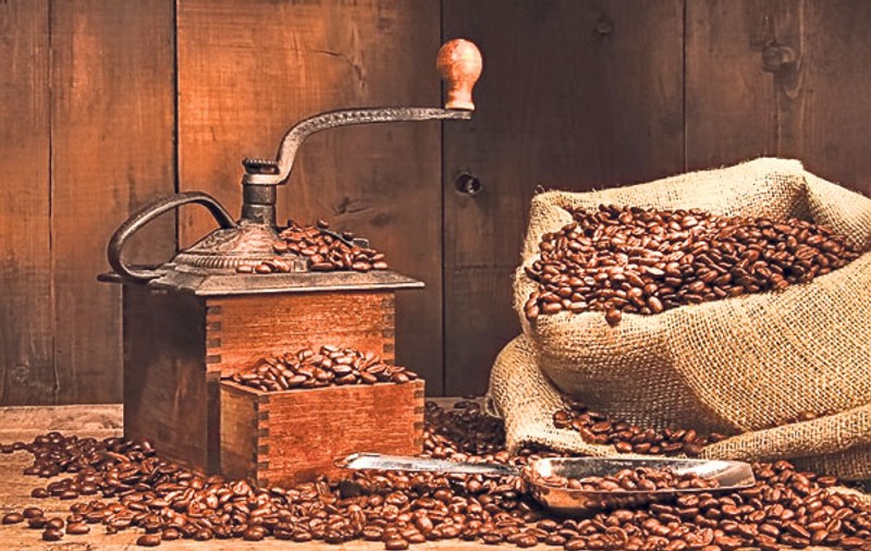 Cafeaua neagră te scapă de vânătăi 