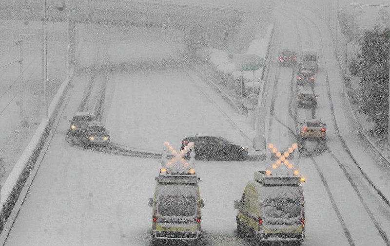 Grecia, paralizată de o furtună de zăpadă. Transporturile au fost suspendate, școlile, închise