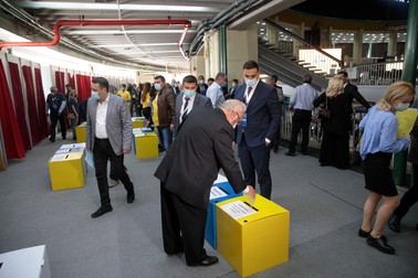 Procesul electoral a fost atent supravegheat de reprezentanții celor două tabere