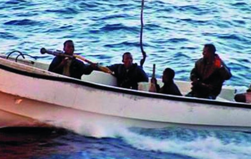 UPDATE | Trei marinari ruşi, printre ostaticii luaţi de piraţi nigerieni în largul apelor teritoriale ale Camerunului