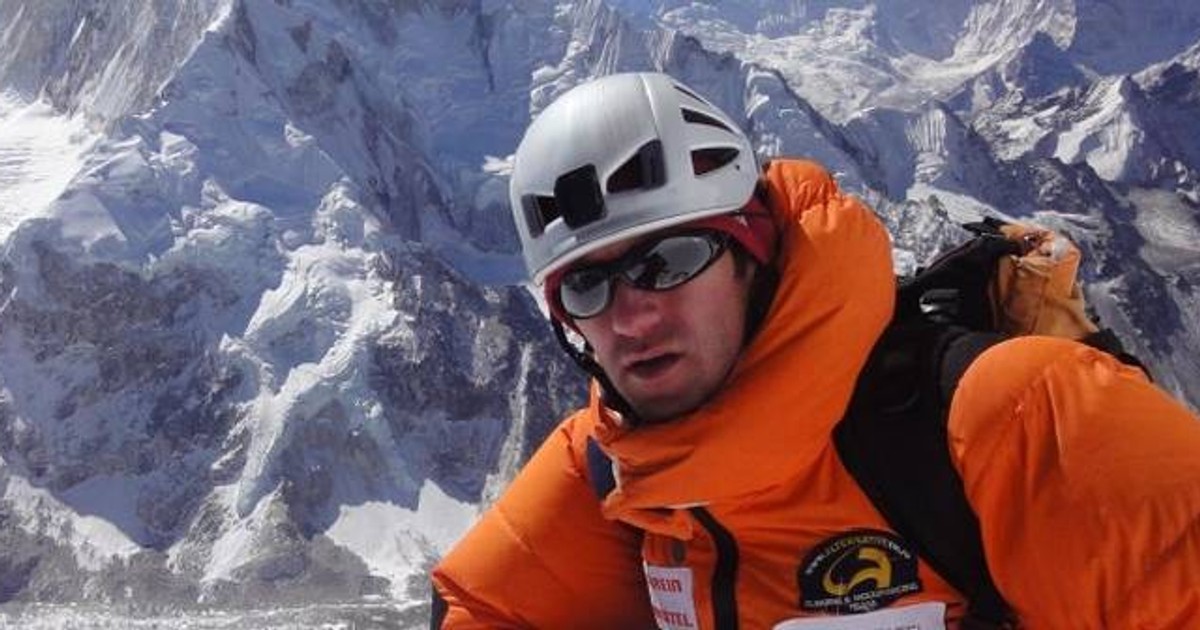 Horia Colibășanu vrea să urce pe Everest fără oxigen. Alpinistul din Timișoara pleacă în cea mai grea expediție pe „Acoperișul lumii”