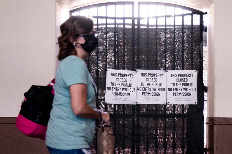 „Această proprietate este închisă publicului. Accesul, interzis fără permisiune” este mesajul afișat la Union Station în timpul pregătirilor pentru premiile Oscar. Foto: EPA