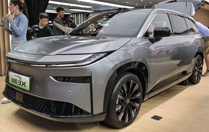 Un SUV electric de 13.000 de euro și peste 600 de kilometri autonomie, cel mai bine vândut model străin în China