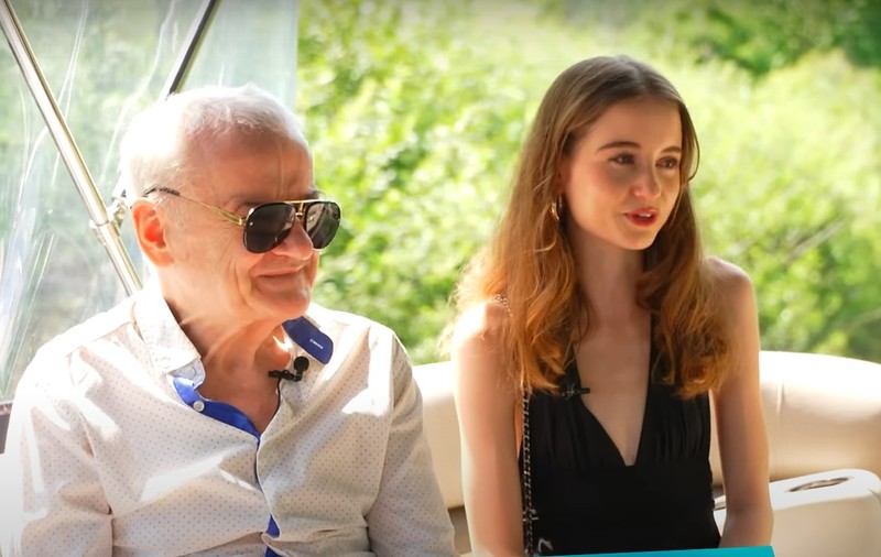 Ce are Irinel Columbeanu în dulapul de la azil. Nu se lasă mai prejos, după ce fiica sa a fost acuzată că poartă genți de lux: „Nu-l mai compătimiți”