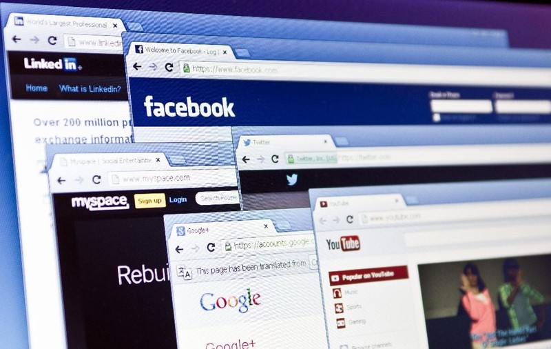 Internetul a detronat oficial televiziunea ca principal mediu de consum media în România. Raport Media Fact Book
