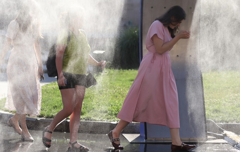 Val de căldură în București, până pe 4 august. Duminică, ITU atinge pragul critic