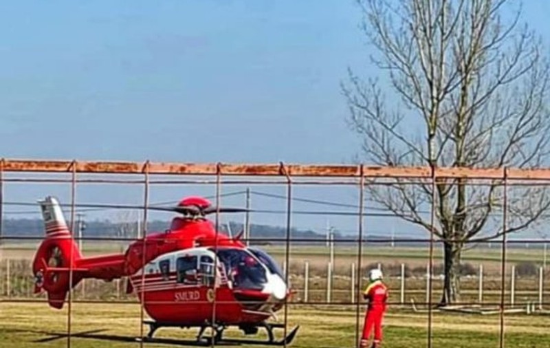 Un bebeluș de 9 luni, victima unui accident rutier în județul Giurgiu, preluat de un elicopter SMURD și transportat la București. Care este starea copilului
