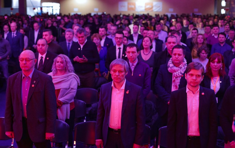 REPORTAJ VIDEO/ PLUS, partidul abia intrat pe scena politică şi care vrea să câştige alegerile din 2020