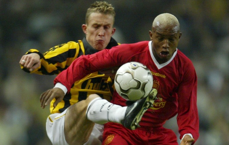 El Hadji Diouf a fost reținut după ce a amenințat cu moartea un om! Senegalezul va candida la președinția țării sale!