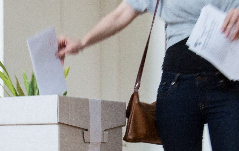 ROMÂNII din AUSTRALIA, primii care VOR VOTA LA EUROPARLAMENTARE