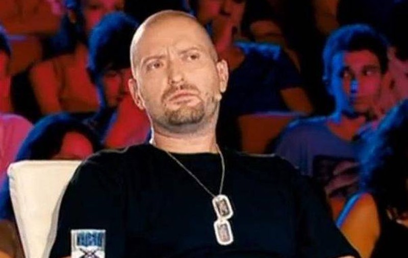 X FACTOR. CHELOO, AŞA CUM NU CREDEAI CĂ AI SĂ-L VEZI VREODATĂ! APARIŢIE INCREDIBILĂ PE SCENA "X FACTOR!"