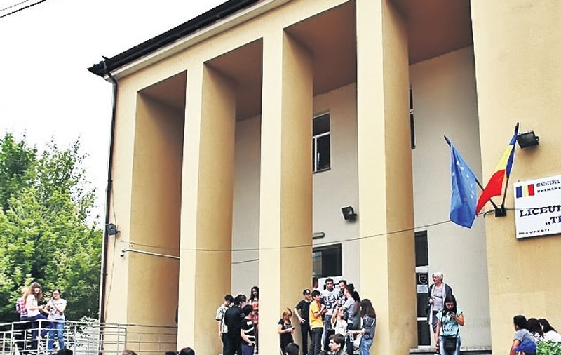 Cu STS-ul la examen | Ieri s-a dat ultima probă de Bac, iar rezultatele se vor afla marți