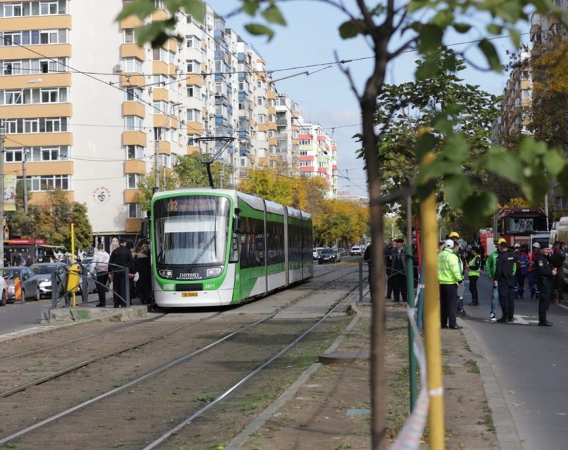 Filmul complet al exploziei care a omorât trei oameni și a rănit alți 20 într-un bloc din București