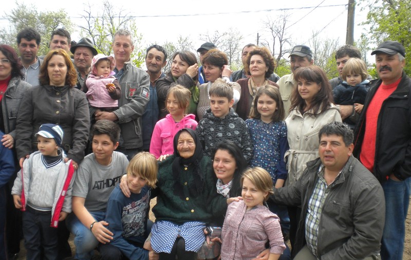 O bătrână din judeţul Dolj are 100 de ani şi 47 de urmaşi 