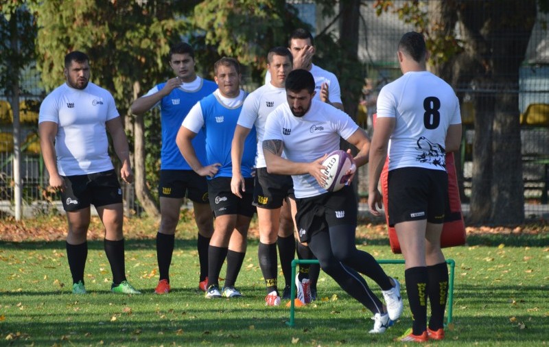 ”Lupii” Bucureștiului se așteaptă la un meci infernal cu Stade Francais
