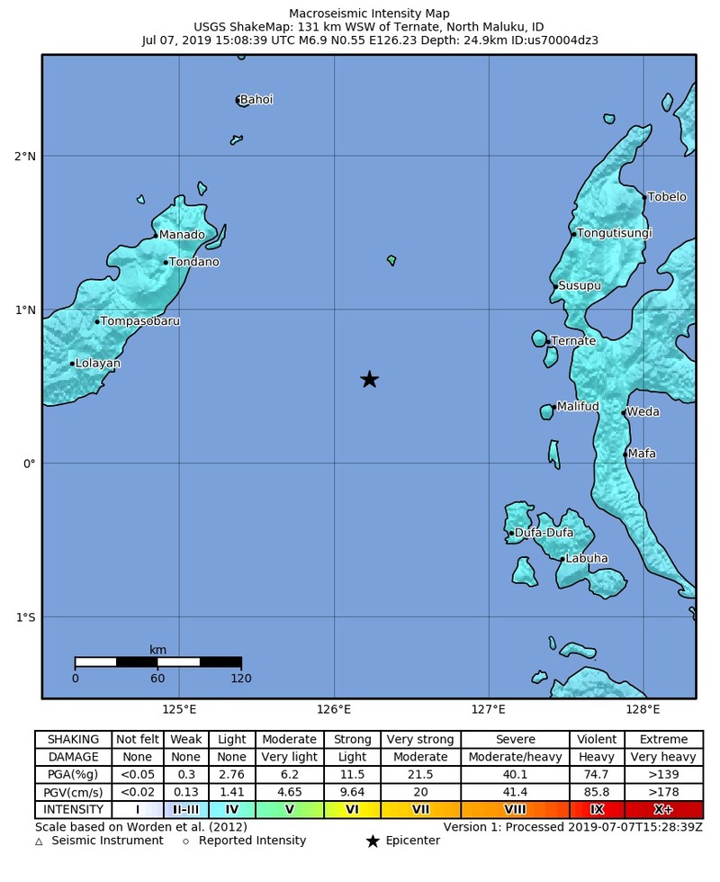 epa07701633 A handout photo made available by the US Geological Survey (USGS) shows a shake map of the 6.9 magnitude earthquake that hit eastern Indonesia, 07 July 2019. The Indonesian Geophysics Agency (BMKG) issued a tsunami alert for North Sulawesi after strong 6.9 earthquake hit in the Molucca sea off North Sulawesi. EPA-EFE/USGS HANDOUT HANDOUT EDITORIAL USE ONLY/NO SALES