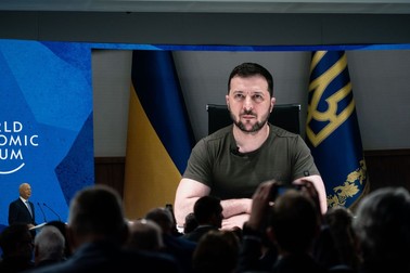 Volodimir Zelenski, prin Zoom, la Forumul de la Davos, pe 20 mai | Foto: Hepta