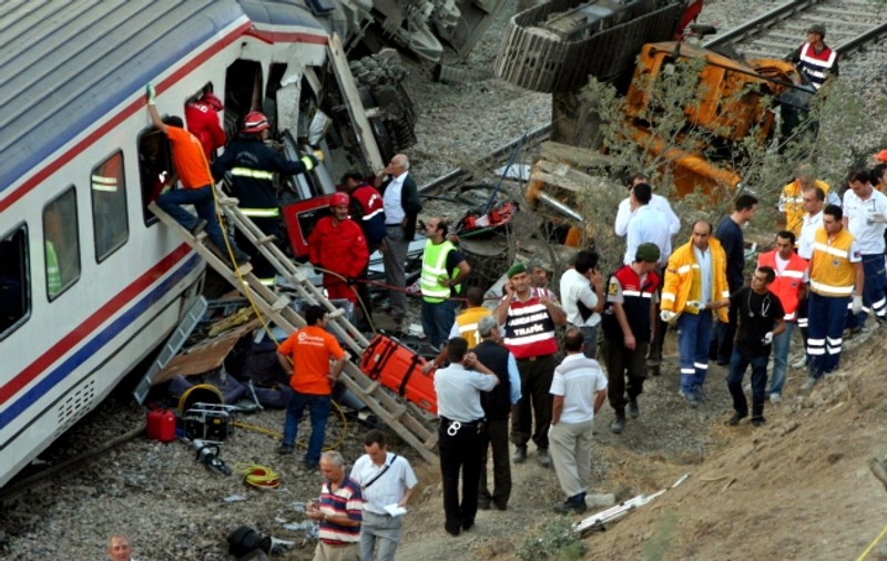 UPDATE | Un mort și 10 răniți după deraierea unui tren în Olanda | VIDEO