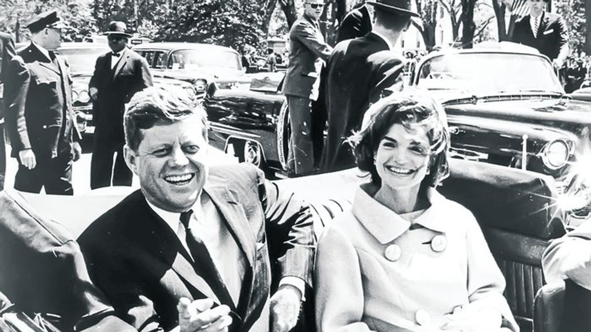 cine l-a omorât pe Kennedy