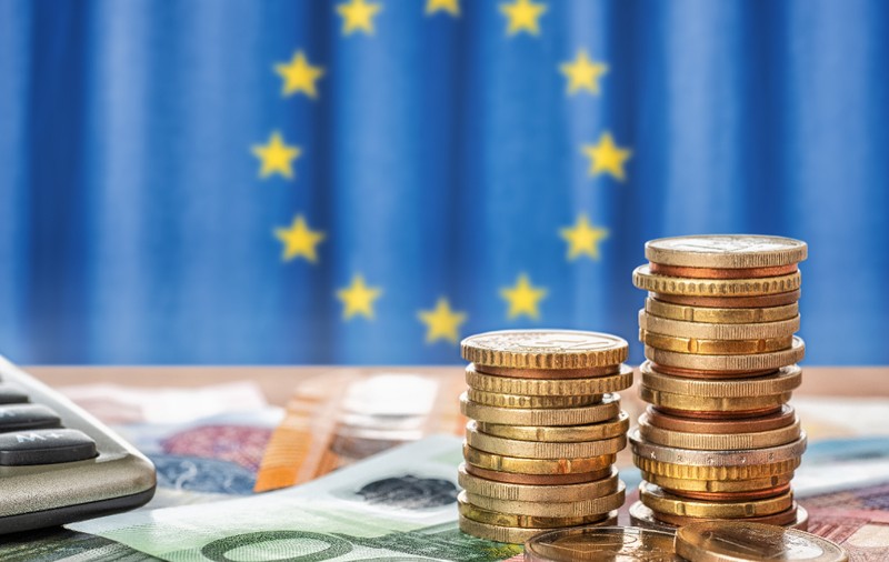UE amenință SUA cu tarife de aproape 100 de miliarde de euro pe importuri, dacă nu ajung la un acord până la data limită