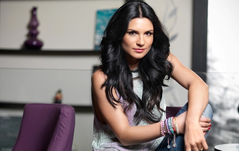 Ellie White, în preferinţele arabilor. Află cu ce i-a cucerit!