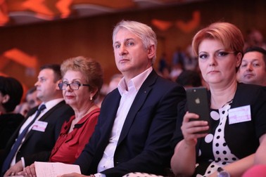 Eugen Teodorovici a stat lângă Olguța Vasilescu