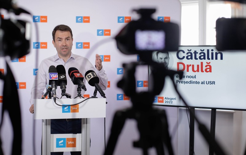 USR îl acuză pe Lucian Bode că a fugit de moțiune. Cătălin Drulă: Premierul Ciucă trebuie să-l demită urgent