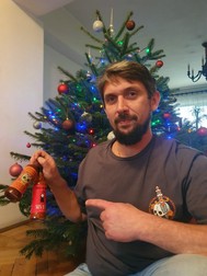 „După ce luam o gură din sosul Jalapeno cu mango, nu mai aveam gustul oribil de metal în gură”, spune Andrei Teodorescu