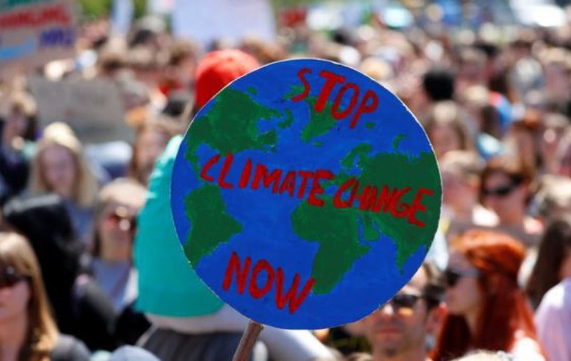 Parlamentul European a decretat stare de urgență climatică