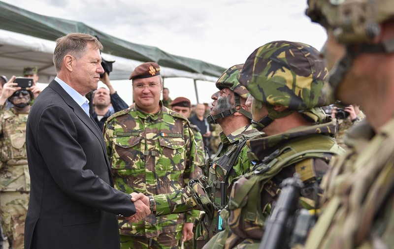 Iohannis, despre achiziţia de rachete Patriot: Noi nu ne pregătim să atacăm pe nimeni