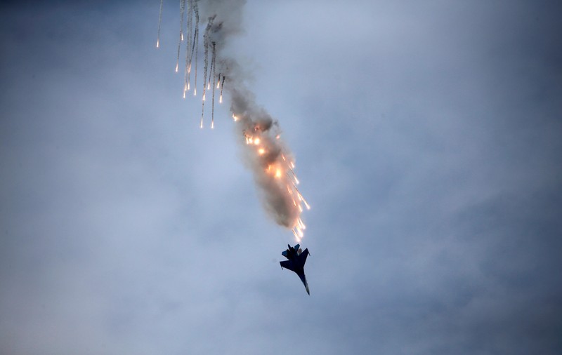 Tragedie în Ucraina. Un avion al armatei s-a prăbușit