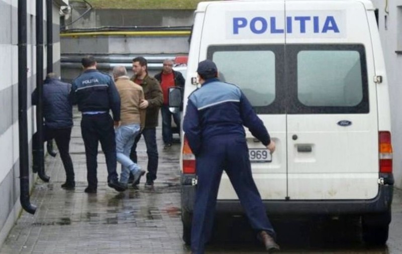 Viceprimarul unei comune din Neamț a fost bătut de un pușcăriaș. Agresorul și-a luat învoire ca să se răzbune