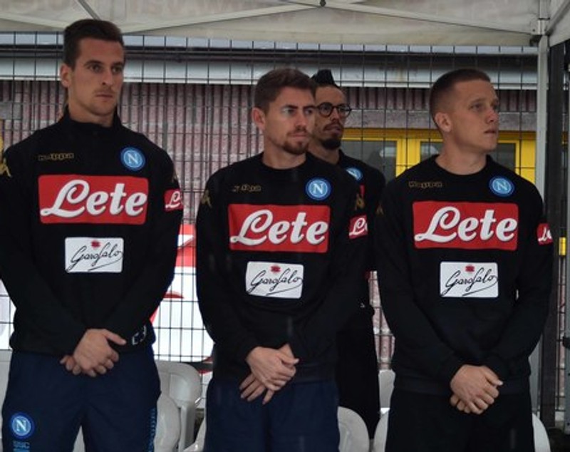 Vlad Chiricheș și colegii săi de la Napoli au primit binecuvântare divină pentru câștigarea campionatului | FOTO&VIDEO